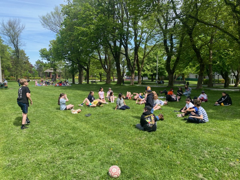Yoga in the park for Workout Wednesday! Doesn't get any better than this! <a href="/NLSchoolsCA/">NLSchools</a> <a href="/ActiveSchoolsNL/">ActiveSchoolsNL</a>