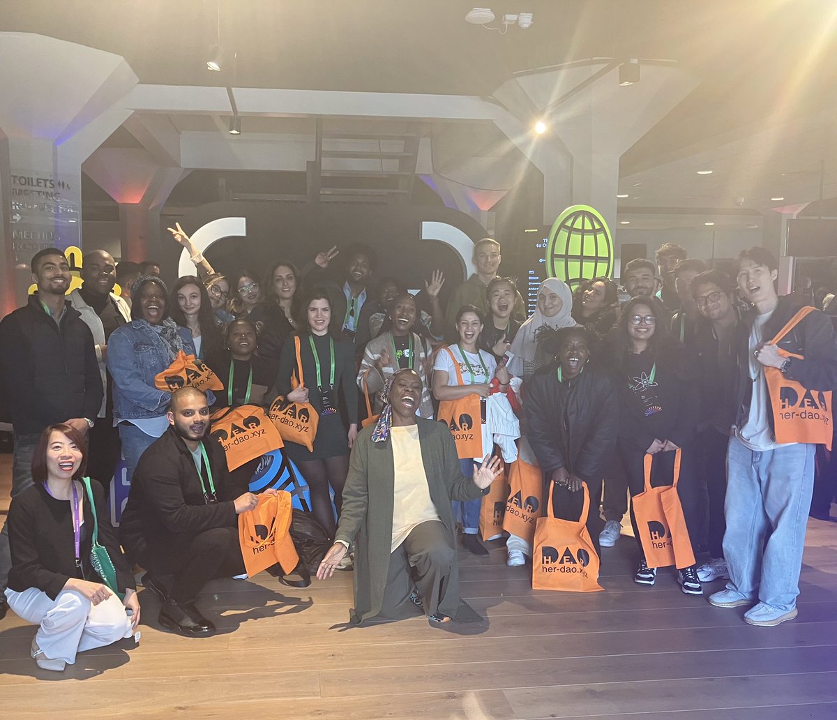 _HerDAO's tweet photo. H.E.R. DAO x XRPL
APEX SUMMIT💥

What a day!!! @_HerDAO convened a truly inclusive group of builders for the @rippleswell summit 

A vibrant mix of experienced web3 developers + founders to web2 devs + first timers 

Today… lives were changed ❤️

Thank you 🙏 @Ripple @RippleXDev https://t.co/doDR2Cnjzv