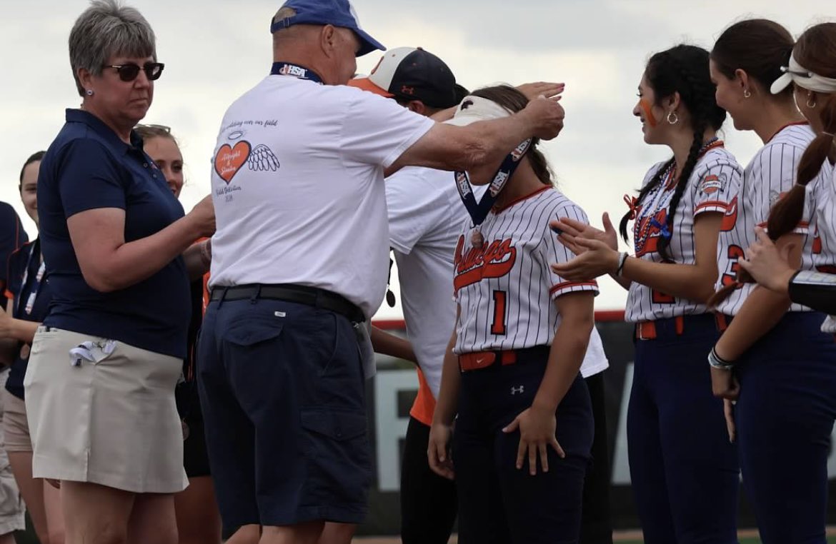 Savannah Page - OF/3B - 2026 (@savypage8) on Twitter photo Stoked to announce my team took 3RD at STATE!! 🥉So grateful I was able to be apart of this amazing experience. Loved playing with all these girls. Can’t wait to see what we bring to the table next year…🧡💙<a href="/OHSPantherSB/">Oswego Softball</a> Stoked to announce my team took 3RD at STATE!! 🥉So grateful I was able to be apart of this amazing experience. Loved playing with all these girls. Can’t wait to see what we bring to the table next year…🧡💙<a href="/OHSPantherSB/">Oswego Softball</a>