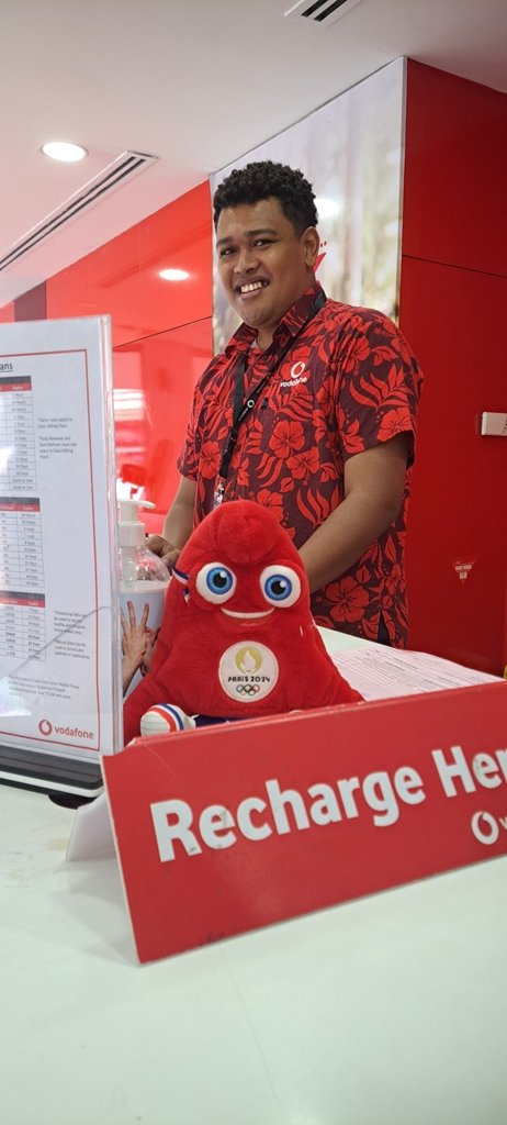 The Olympic Mascot, The Phryges are based on an item of clothing that is a symbol of freedom and has been a part of French history for centuries, dating back to ancient times.
Here it is visiting Vodafone Fiji along Ivi Triangle, Suva.
#TeamFiji #InspireFiji #Paris2024