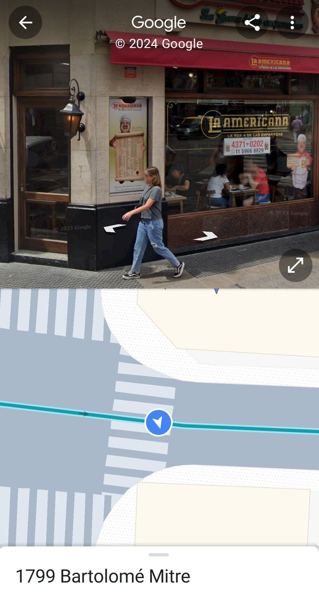 detonadisimo's tweet photo. LA AMERICANA es la pizzería donde no dejaron entrar a las policías para ir al baño. 
Bartolomé Mitre 1799 esquina Callao. Twitter, haz tu magia. https://t.co/PnFtlRk3mA