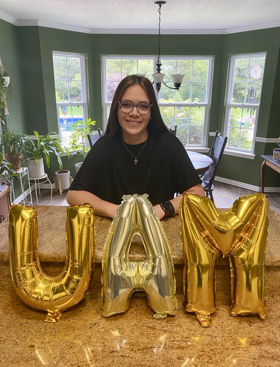 Moving On: Congrats to Sophomore <a href="/Makenziemartinn/">Makenzie ‘Mak’ Martin</a> on finding her next home at UAM! We are proud of you and can’t wait to follow the next step of your journey!