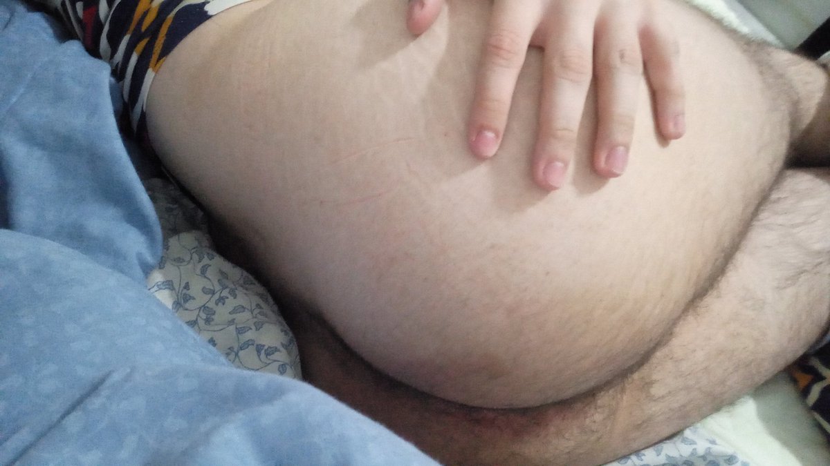 cutepie201's tweet photo. @Jonathanthor96 Um presente pro papai rs https://t.co/oIBscjor46
