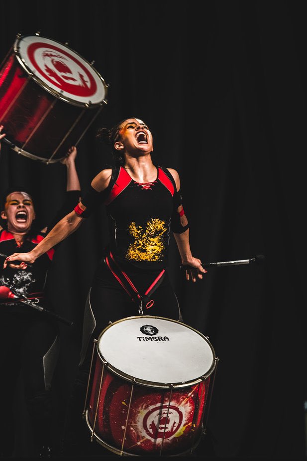 Donde el arte y la pasión se fusionan, 
surge la autenticidad🥁 

🔗Visita AAINJAA.COM y entérate de toda nuestra programación en Colombia y el mundo entero🤟🏻

#aainjaaimparable #gritoaainjero #aainjaaporelmundo