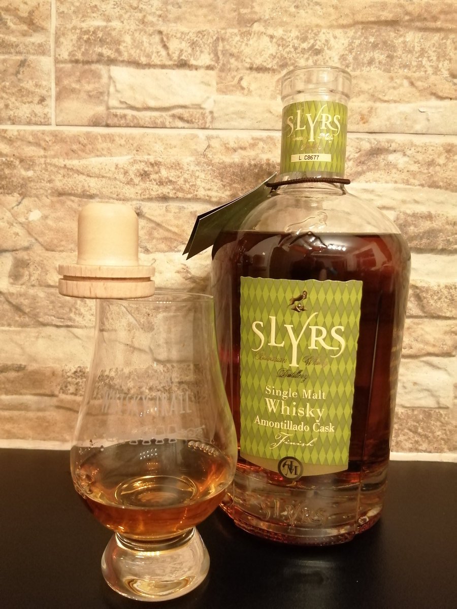 BertSmedley's tweet photo. Drop of #ForeignMuck (to celebrate #InvisibleLikes) for #MidnightFlangeClub
Anyways...
Who's for a dram?
#Flange🥃🐢💥
#DrinkUpHelpOut🐻
#OneTrueGod🥃🏴🐢
#SupportLocal🐯 https://t.co/R2UxgNDVds