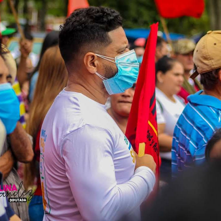 Cuántos quedamos engañados con este <a href="/GobiernoHN/">Gobierno de Honduras (Archivado)</a> de la Refundicion 🙋