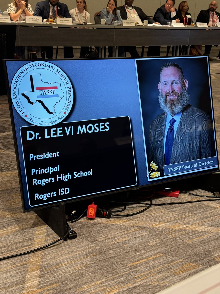 Thank you for your leadership <a href="/LeeVMoses/">Lee Vi Moses, Ed.D.</a> ! Your leadership &amp; friendship is appreciated. <a href="/TASSP1/">TASSP</a> #tassp24