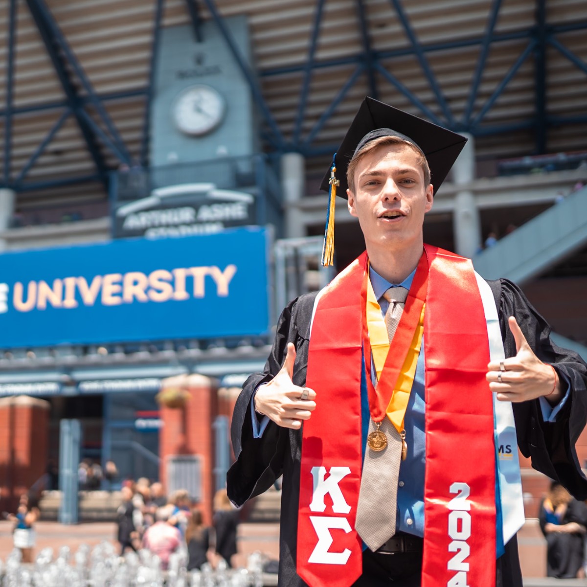 PaceUniversity's tweet photo. They're here! πΈ All of our Commencement 2024 images are now available for download. Did we snag your picture? Post it and tag us. See the album: https://t.co/xtpwOumApC π #PaceGrad https://t.co/N4grfwoOES