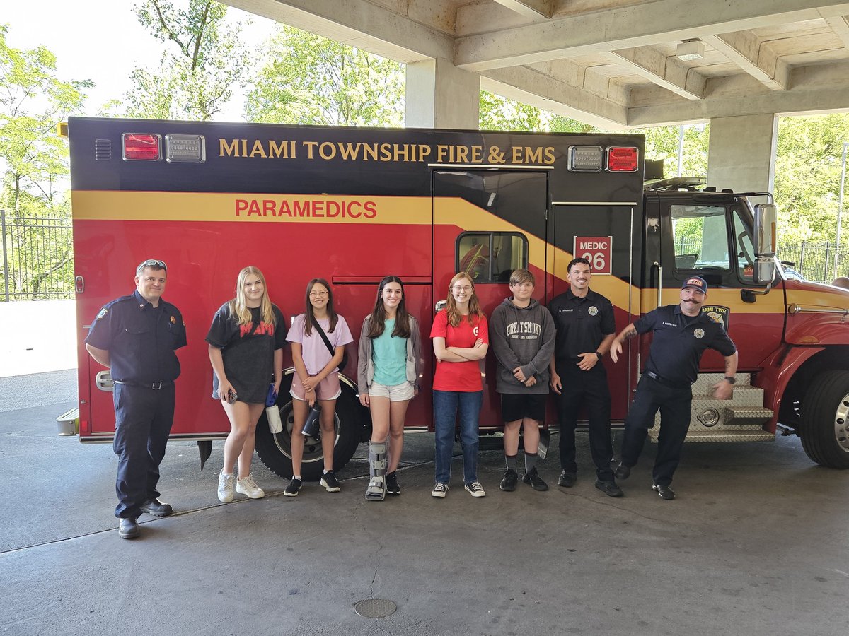 Many thanks to Deputy Chief McKinnish, Battalion Chief Foppe and the entire crew at the station for teaching experiences with heart rate, blood pressure, using a Lucas device, intubation and more this morning! 2/4
