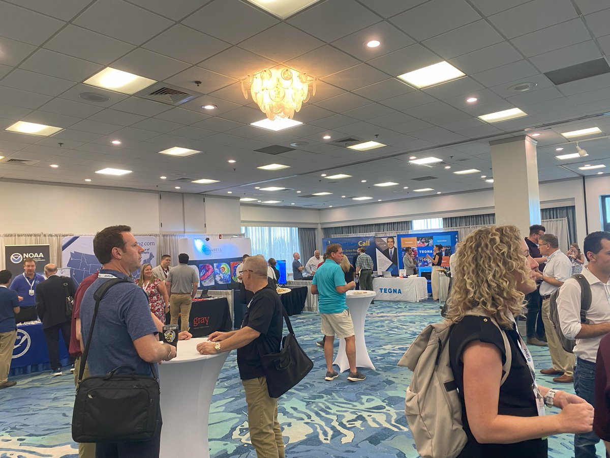 ametsoc's tweet photo. Day 1 of the #AMS51BC and #AMS7WxComm complete ✔️
We're glad to hear from our keynote speaker Dail St. Claire's (@DailStClaire) presentation on the extraordinary life of her mother, June Bacon-Bercey, and gain insights on all the great sessions that happened today! https://t.co/Q9D0MRGY2F
