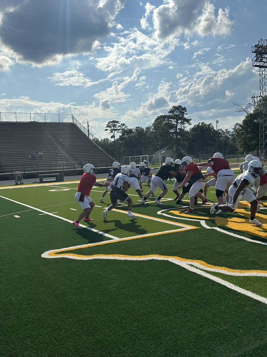 PNGHSFootball's tweet photo. Can’t wait to watch @IsaiahNguyen23 and @dylan_talbert1 represent PNG in the @SETCA_Coaches All-Star game
#ScalpEm https://t.co/sIC50rCSNJ