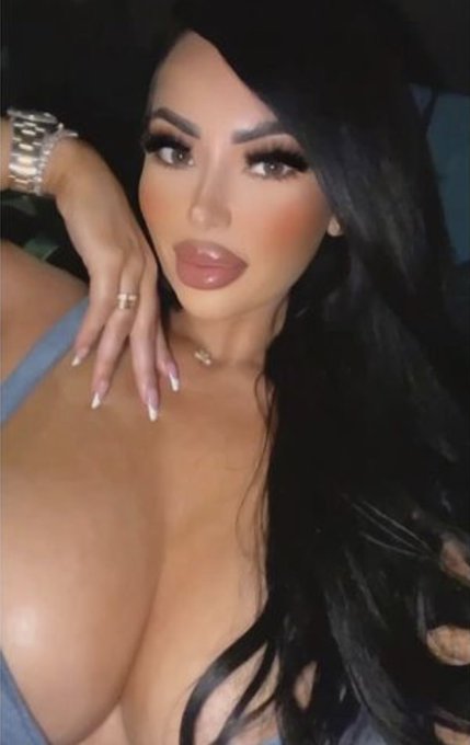 ℋ𝒾 🩵 https://t.co/l1T2Eotk31