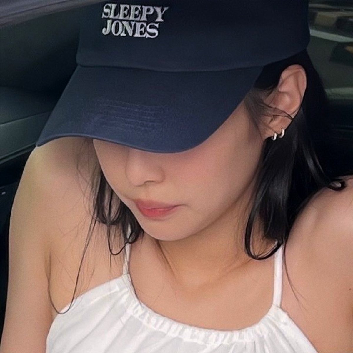 ִֶָ (@jnkf0lder) on Twitter photo 