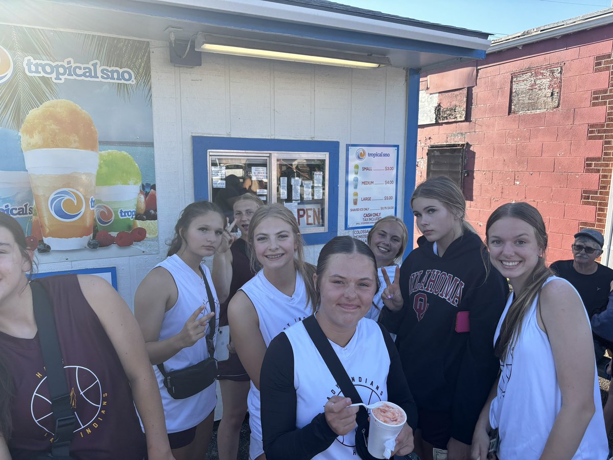 Hays_Hoops's tweet photo. #snocones https://t.co/rZXMlHXwZW