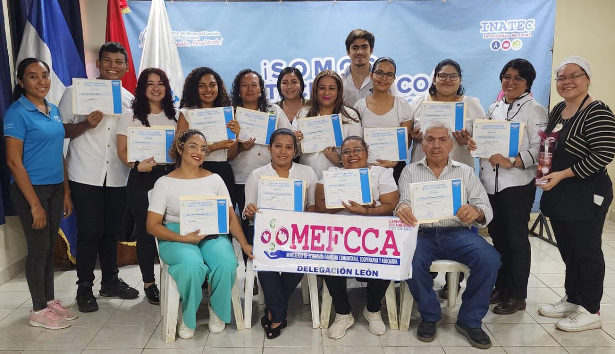 MefccaLeon's tweet photo. MEFCCA en coordinación con INATEC Pepe Escudero, finalizan Curso con entrega de Certificados a emprendedores que culminaron el Curso de Agroindustrializacion en Elaboración de Bebidas a base de Café.

#MEFCCA
#Nicaragua
#LeonRevolucion
#4519LaPatriaLaRevolucion https://t.co/S58sR14MvT