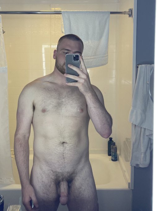 good evening oomfs https://t.co/qPShPjuYzB