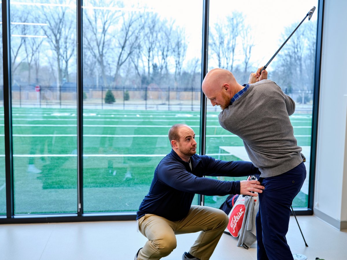 Give the gift of Golf Fit! Treat your Dad to a Father's Day gift of a Titleist™ Performance Institute-certified evaluation with our physical therapists who also love and play golf. Enhance flexibility, strength and assess his golf swing. Schedule here: bit.ly/3mJ3zP4.
