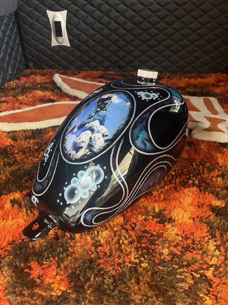 timebombkustoms's tweet photo. I have a giveaway going on for this over on my IG if ya wanna get in on it https://t.co/2fnCC6Y12Y
