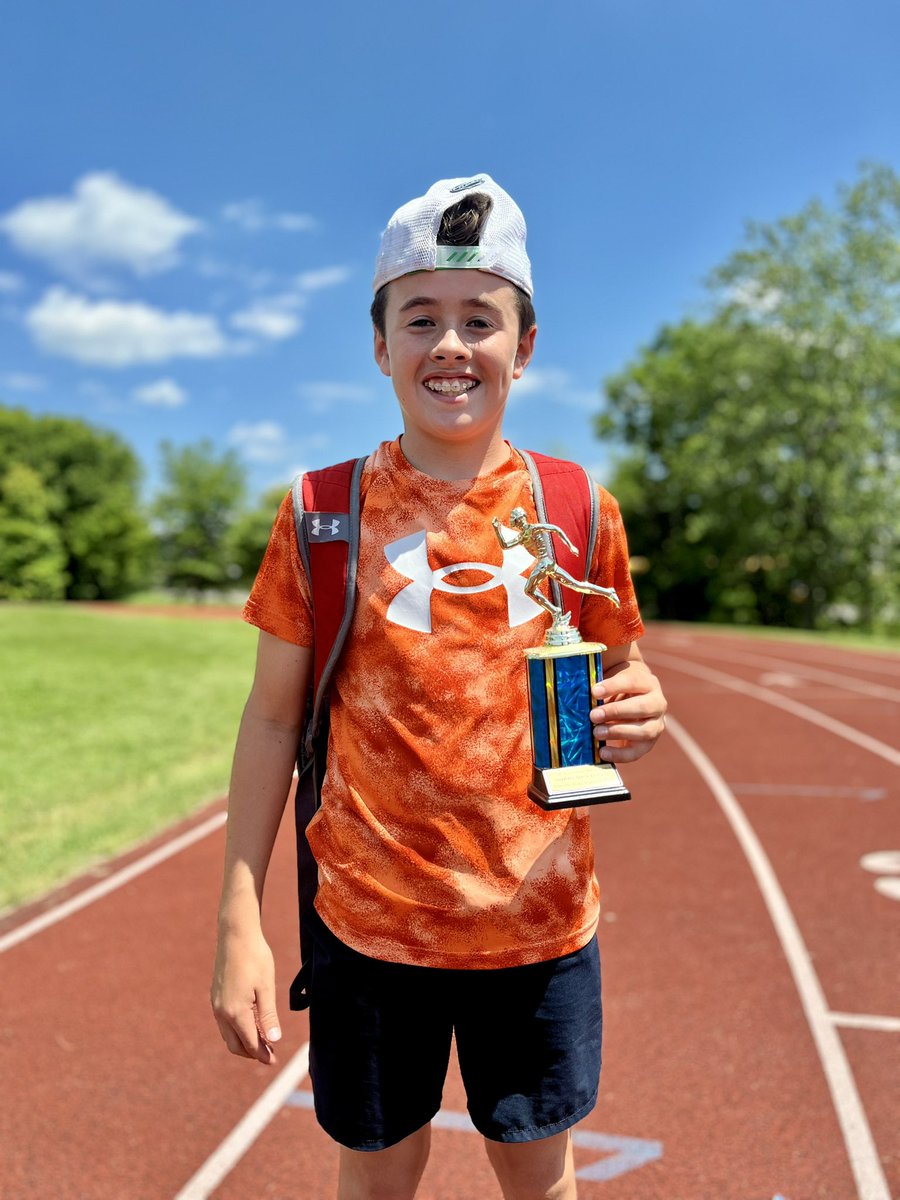 It was the perfect day for a track &amp; field meet! Congrats to ALL our Stingers for representing St. Michael so well! 🤩 Two of our Intermediate students brought home an award - Best Overall Female &amp; Best Overall Male! 👏 <a href="/thestingersbuzz/">St. Michael School</a> <a href="/WellingtonCath/">Wellington Catholic DSB</a>