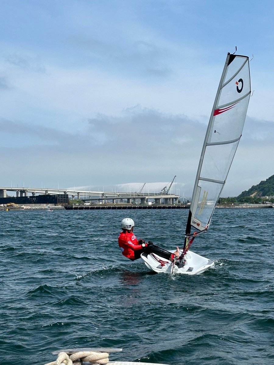 muroran_rac's tweet photo. The Junior Yacht Race was held at Enrum Marina in Muroran Port from June 8th to 9th. We were invited by the North-Muroran Rotary Club! ☀️
Watching the yacht race while feeling the thrill of the open sea was a very valuable experience! Why not try a yacht experience for yourself? https://t.co/vqNZMWCfUF
