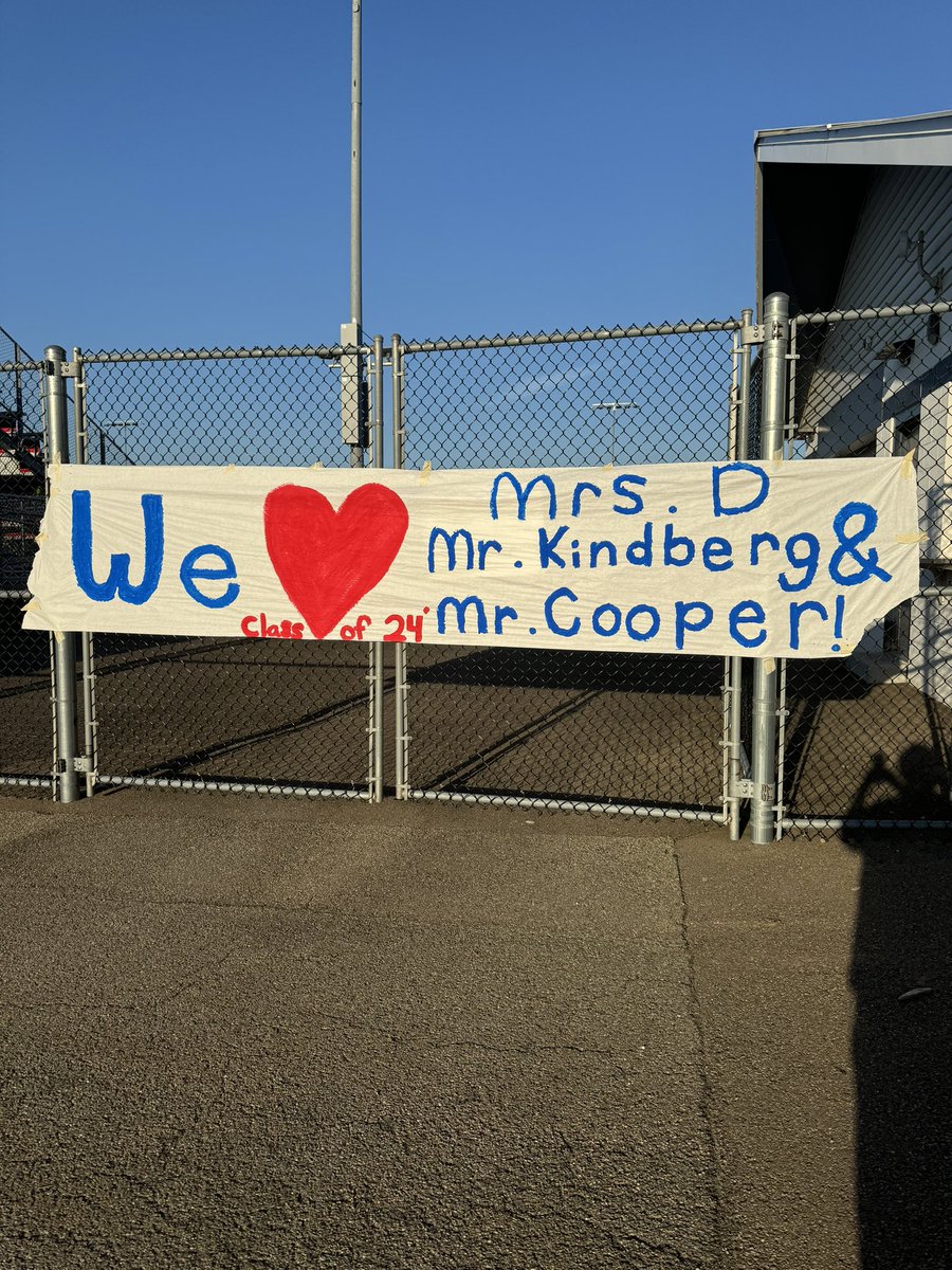 Love our Seniors !@SWCSTrojans <a href="/coopsscoop79/">Scott Cooper</a>