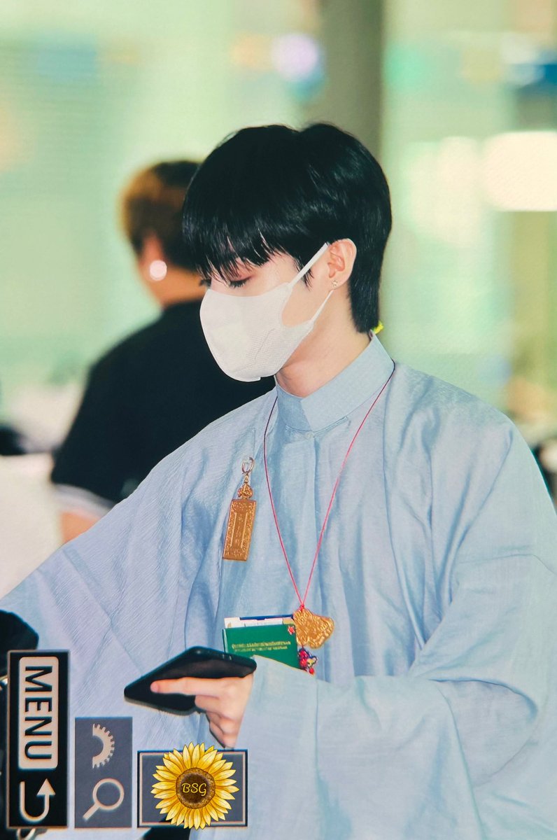 HanbinSG98's tweet photo. 240613  Preview
✈️ VIỆT NAM

#HANBIN #한빈 #ハンビン
#TEMPEST #템페스트 #비밀후비 https://t.co/usVAC5UdfF