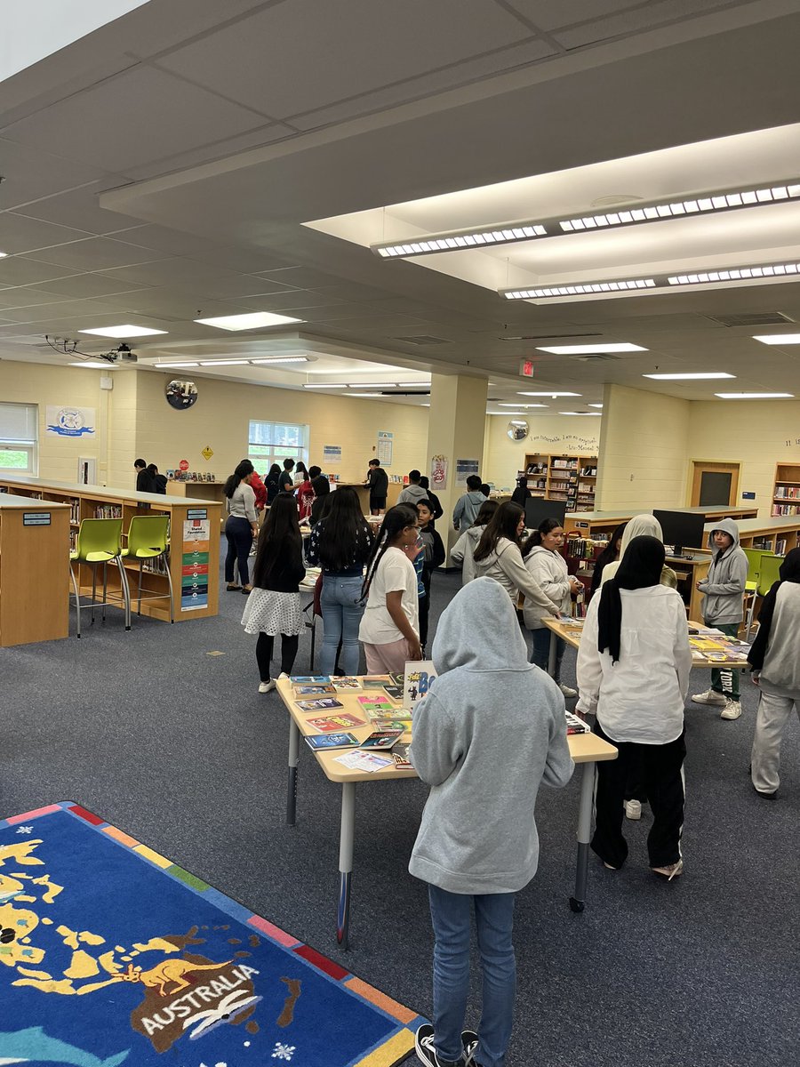 Tara Sanz tweet media