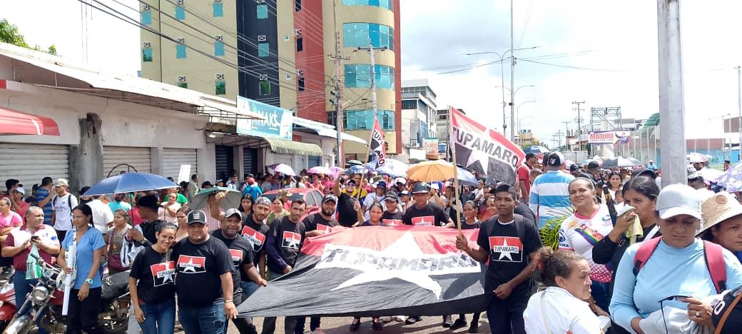 LA ESPERANZA ESTÁ EN LA CALLE ❤️🖤
Los Rebelde del Edo @MRT_ApureRebeld
acompañaron a nuestro líder de la Revolución <a href="/NicolasMaduro/">Nicolás Maduro</a>, vamos rumbo a la victoria popular este #28DeJulio.

YO VOY A MI GALLO 🐓 PINTO.!!

#CreemosEnNuestraGente