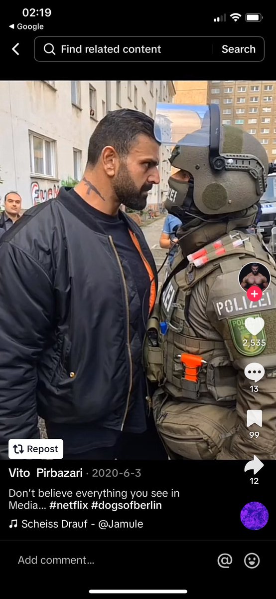 mdrn_stle's tweet image. Du visste. Är från en filminspelning #dogsofberlin 🤡