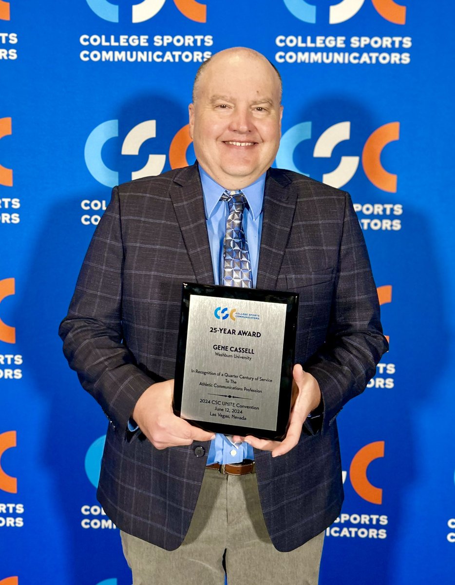 TheMIAA's tweet photo. A handful of MIAA communication professionals attended the CSC Convention this week in Las Vegas. 

Congratulations to Washburn’s Assistant AD Gene Cassell on being honored with the CSC 25 Year Award! 

#CSCUNITE24 https://t.co/x0bEpeGkBL