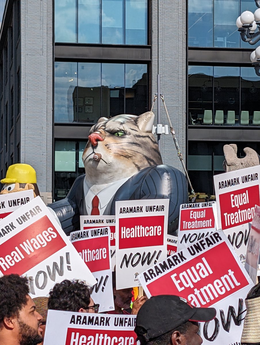 SenatorSaval's tweet photo. Today I was arrested for protesting @Aramark for devaluing @UNITEHEREPhilly workers. I refuse to let workers in my district be mistreated by a wealthy corporation that gets richer every year by exploiting their labor. I’m with them till they get the wages &amp; benefits they deserve. https://t.co/ZYGFa0xP1q
