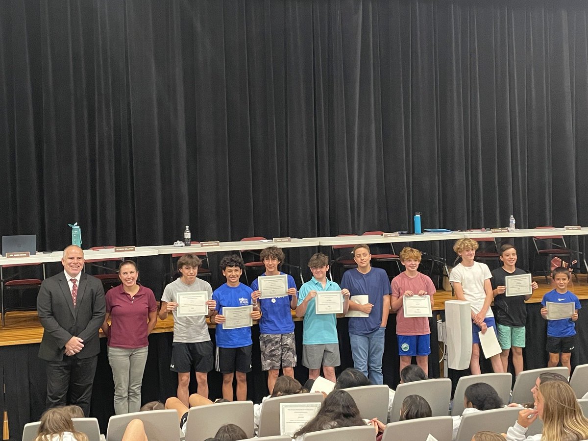 Great time at last night's BOE meeting celebrating our Boys and Girls Group 1 Championship Track Teams <a href="/MissMorrisLAL/">Miss Morris</a>