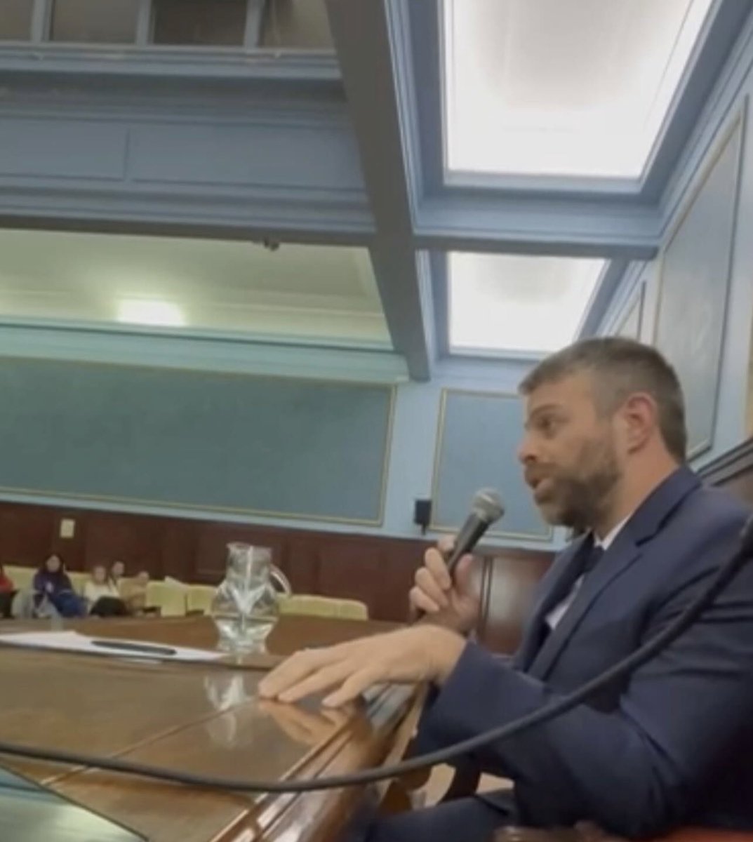 Julian Reale tweet media