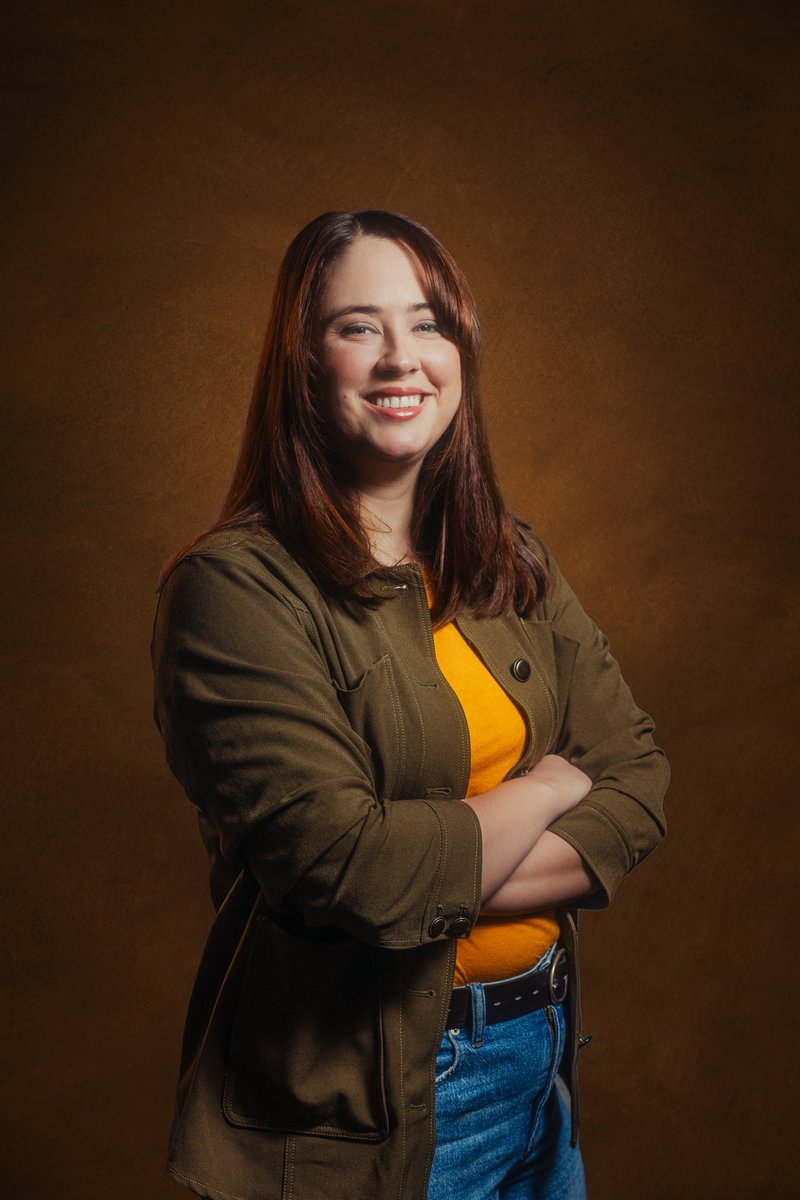 BridgeSaysWhat's tweet photo. Got some *amazing* new headshots courtesy of @KP11Studios! They feel so me! Thanks for the new shots, KP! https://t.co/9YFxEALaIi