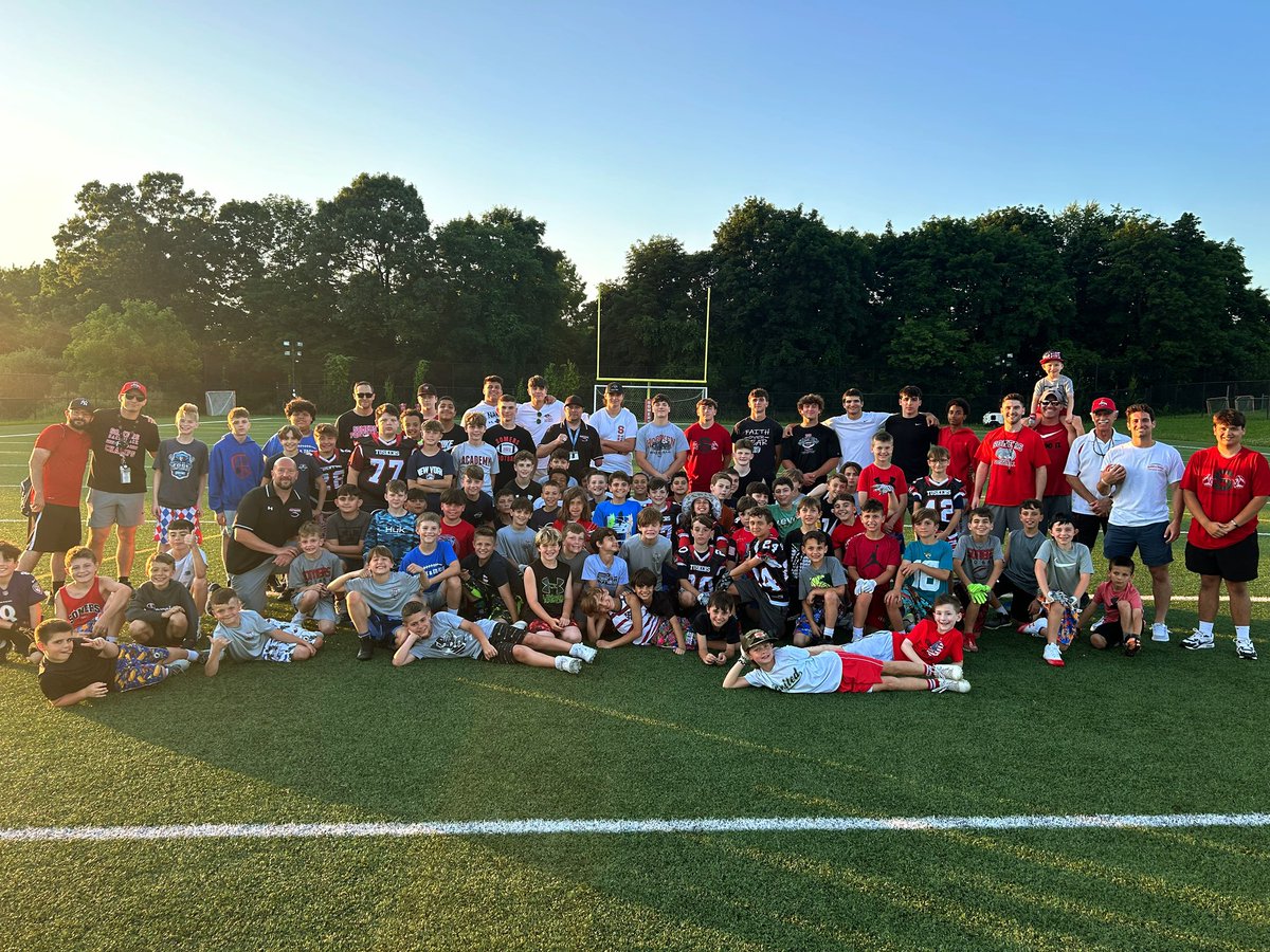 Thank you to Coach DeMatteo, the varsity coaching staff, current and former varsity players for leading the Somers Youth Football players tonight in the annual Football Clinic. <a href="/SomersFootball/">Somers Football</a> <a href="/polito_jake/">Jake Polito</a> <a href="/MattFitzsimons4/">Matt Fitzsimons</a> 
#somersisfootball
