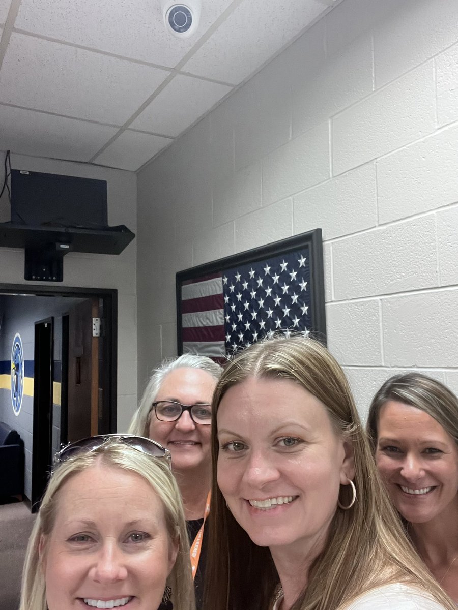 Kim High tweet media