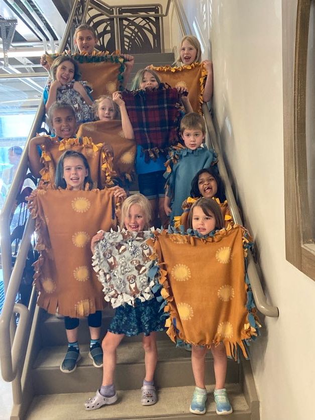 CMSMPlay's tweet photo. Yesterday our Sew Much Fun Campers had an exceptional time learning sewing techniques from our "Okies", creating adorable fleece blankets, exploring the Museum, and most importantly - engaging in PLAY! Learn more: https://t.co/p9DIUUqrza https://t.co/ZRvveZAvhD