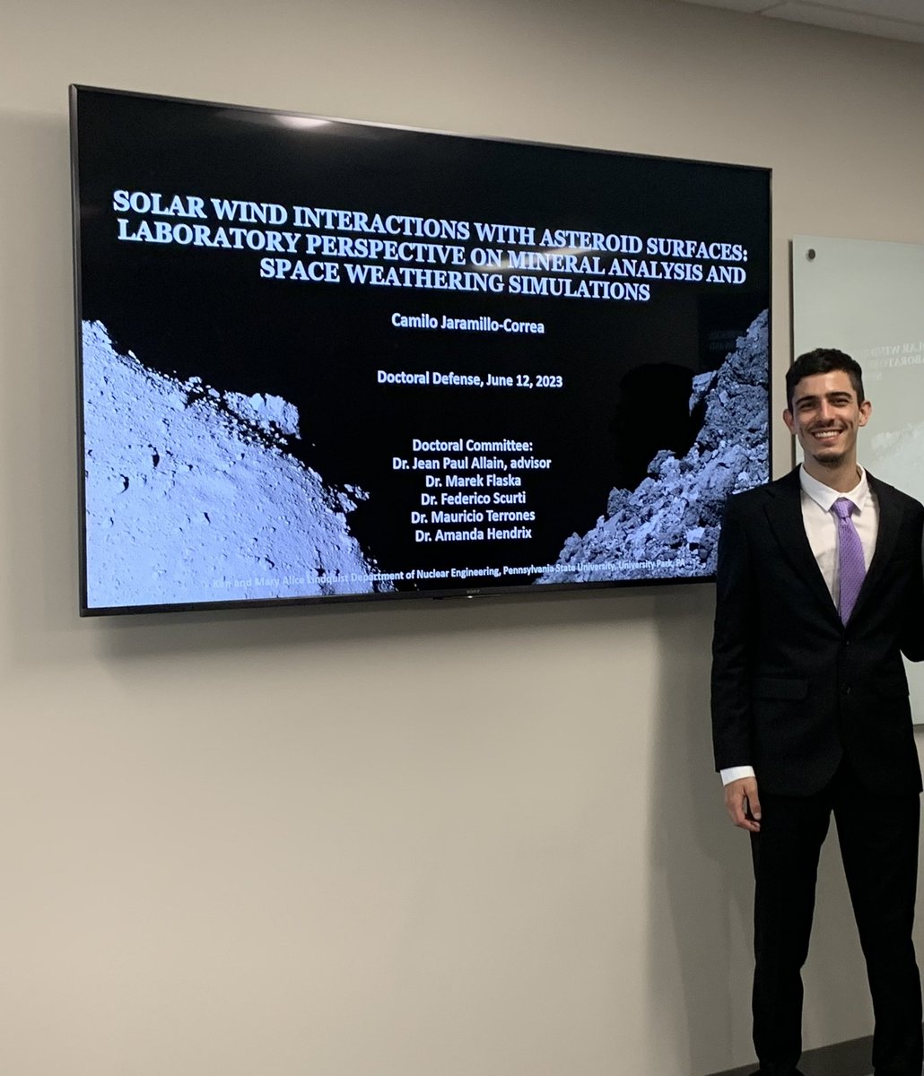 Machinoise's tweet photo. 1 year ago today I was defending my PhD! https://t.co/y90B4pc4AD