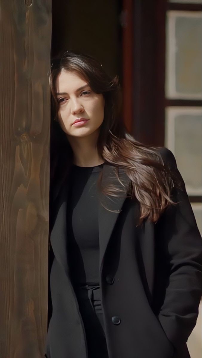 🌺امورنا مرتبه بالسماء نظن أننا نختار 🌺
نظن إننا نقرر ثم تأتي كُن فيكون 🌺وتعرف انك لا تملك من امرك شئ الأمر بيده سبحانه وتعالى🌺