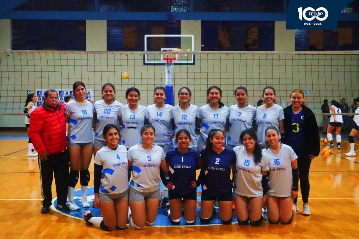 perufedup's tweet photo. ¡VICTORIA PARA LA CIENTÍFICA! 🔥🏐🔥
La #UCSUR Venció 2 sets 0 a la #UNALM en la semifinal del FEDUP Centenario Liga Universitaria División Ascenso de Vóleibol Damas Región Lima 2024.

📷@jhon_e_b_25

FEDUP, 100 años promoviendo el deporte universitario 💙❤️ https://t.co/b1E1GlgDEh