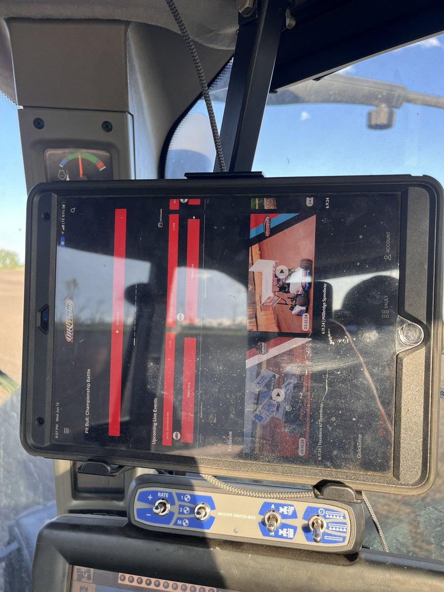 Garrett Thompson tweet media