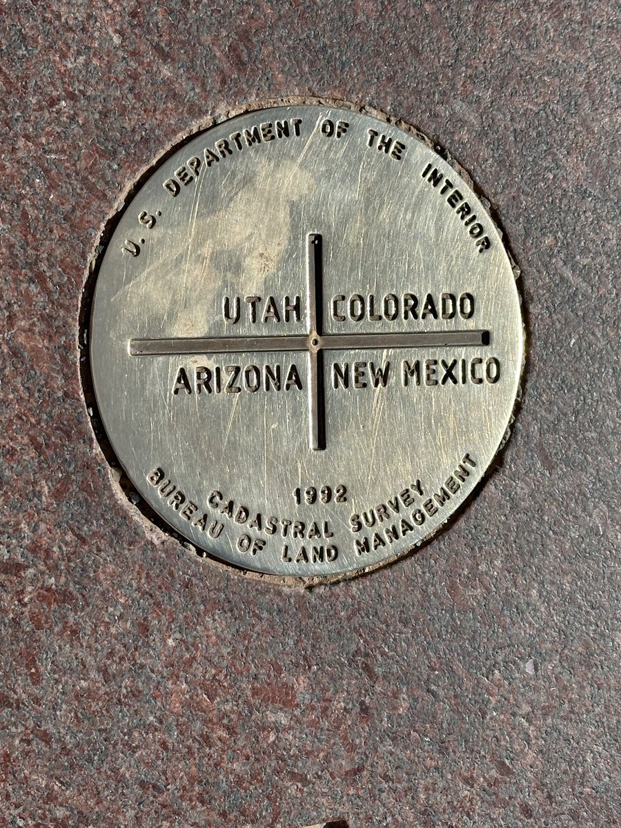 PresidentsVisit's tweet image. Pics from Four Corners! ➕🌵☀️🏜️🏖🗺🚙🎡 #SummerofJoe2024 #FourCorners