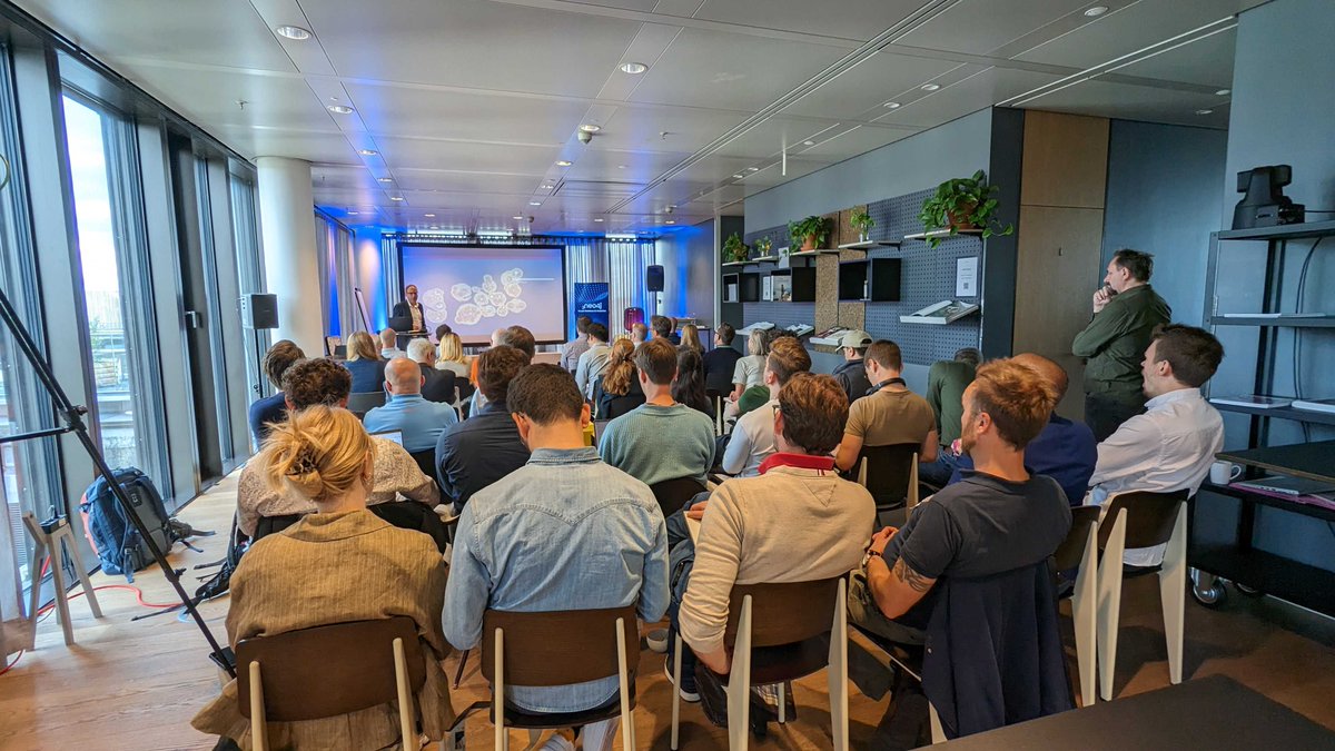 neo4j's tweet photo. #GraphTalk Pharma Munich 📍
Full house to hear amazing and innovative presentations by @AstraZeneca @novonordisk, @QIAGEN, @vennbio, and @JohnSnowLabsand! Thank you for presenting your solutions with #Neo4j, and Thank you to all attendees! https://t.co/36jQEkcOUr