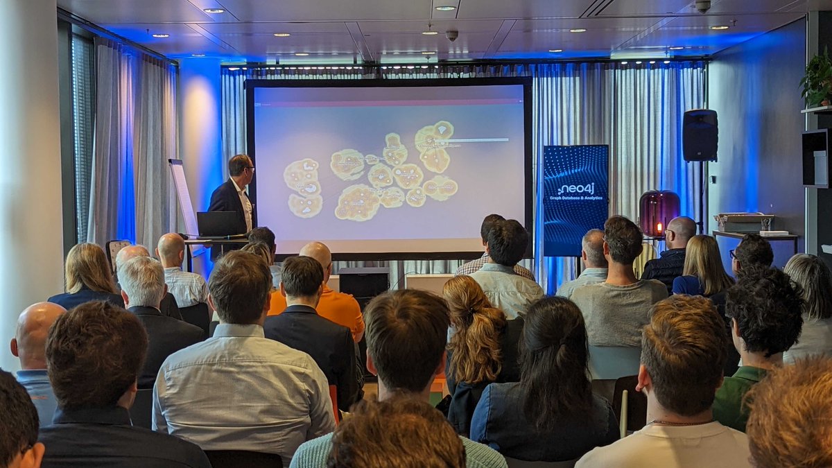 neo4j's tweet photo. #GraphTalk Pharma Munich 📍
Full house to hear amazing and innovative presentations by @AstraZeneca @novonordisk, @QIAGEN, @vennbio, and @JohnSnowLabsand! Thank you for presenting your solutions with #Neo4j, and Thank you to all attendees! https://t.co/36jQEkcOUr