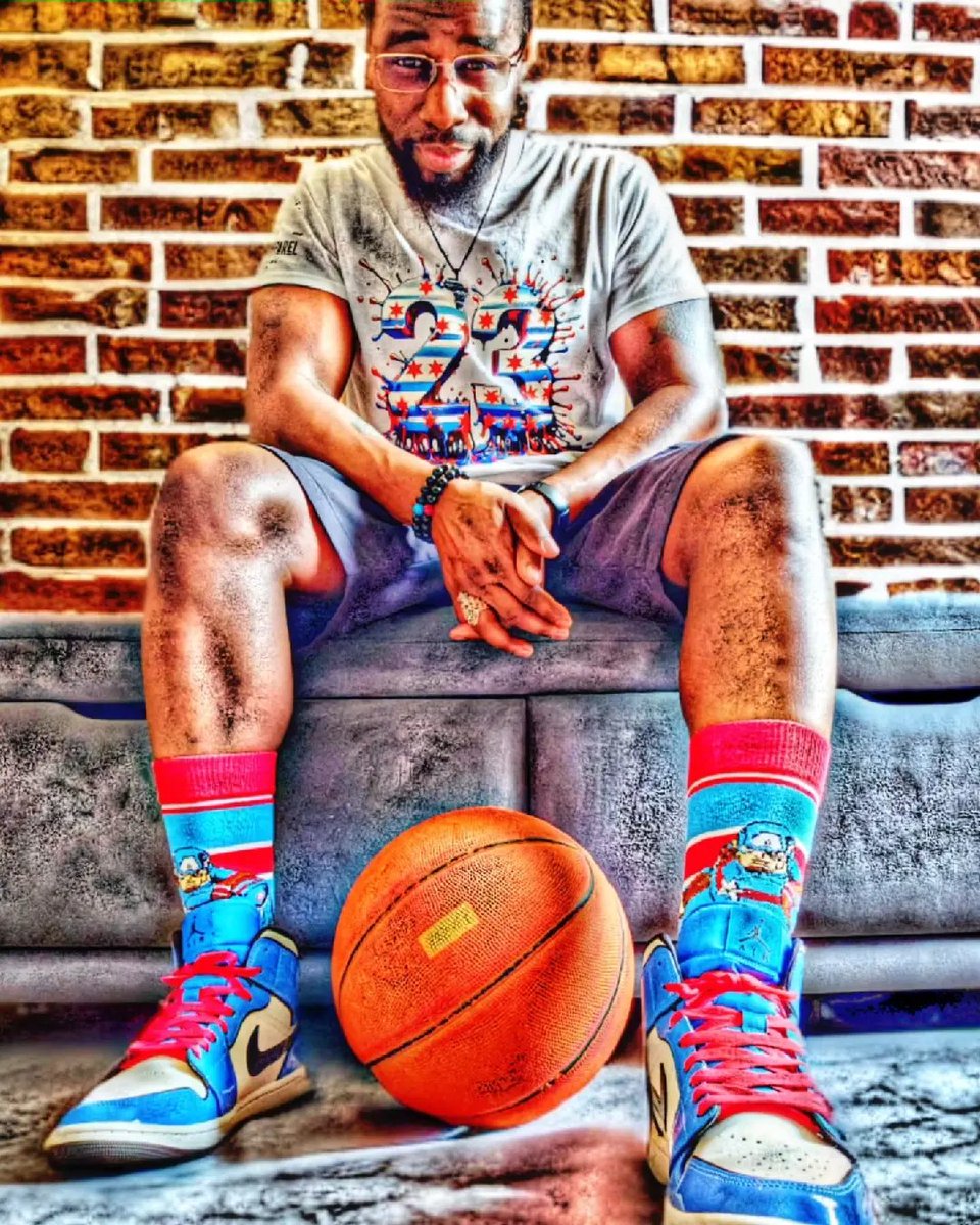 QuoolKidsAppare's tweet photo. Quool Kids Apparel: Iconic #23 Tee

Show your Chicago pride with our exclusive graphic tee featuring the legendary number 23 wrapped in the Chicago flag pattern. Soft, durable, and stylish – perfect for any fan!

Grab yours now at https://t.co/tWSkrvUiQb! https://t.co/QsBoNbB9GR