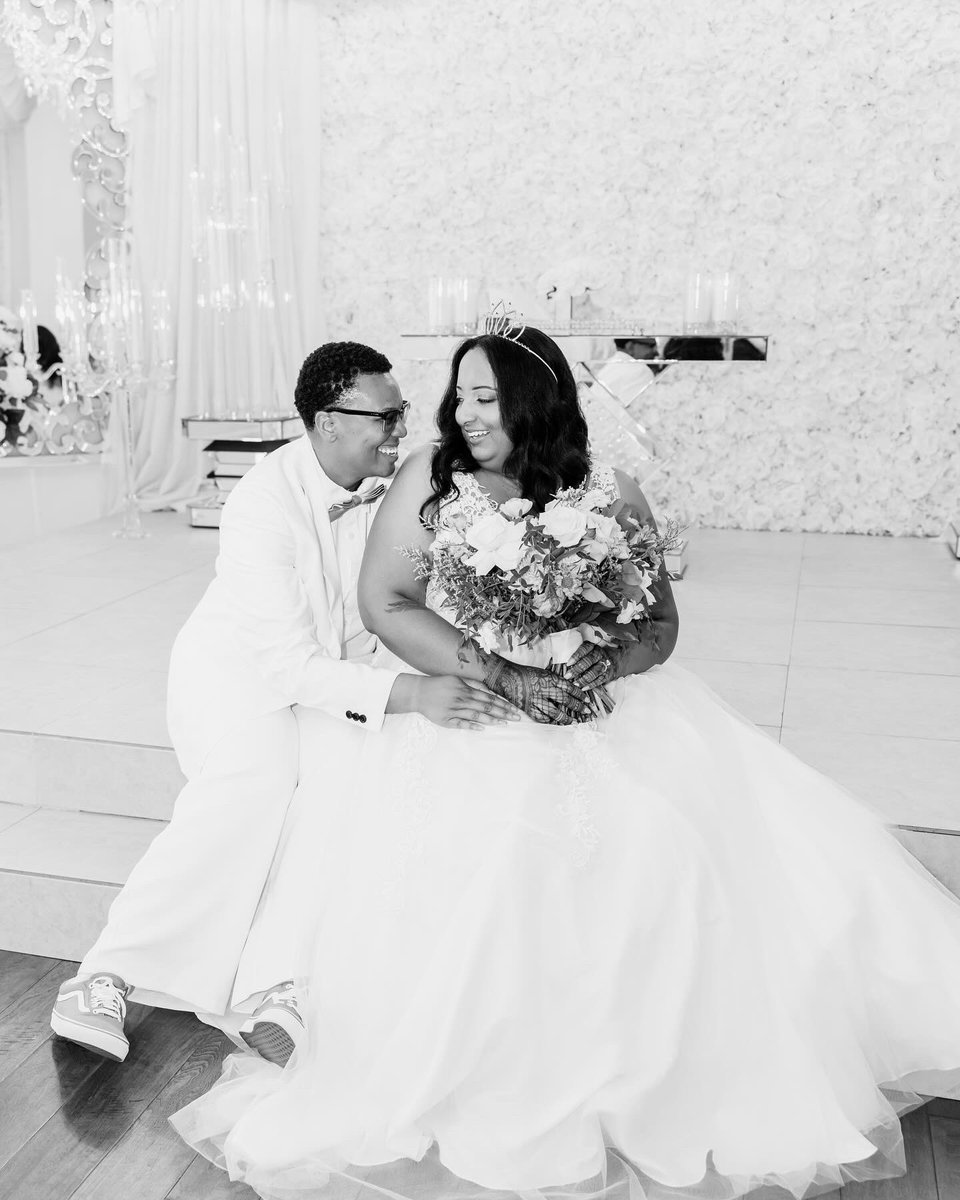 _nicjay720's tweet photo. UPDATE: we’s married now!! 💍💕 https://t.co/ednZiIXWh1