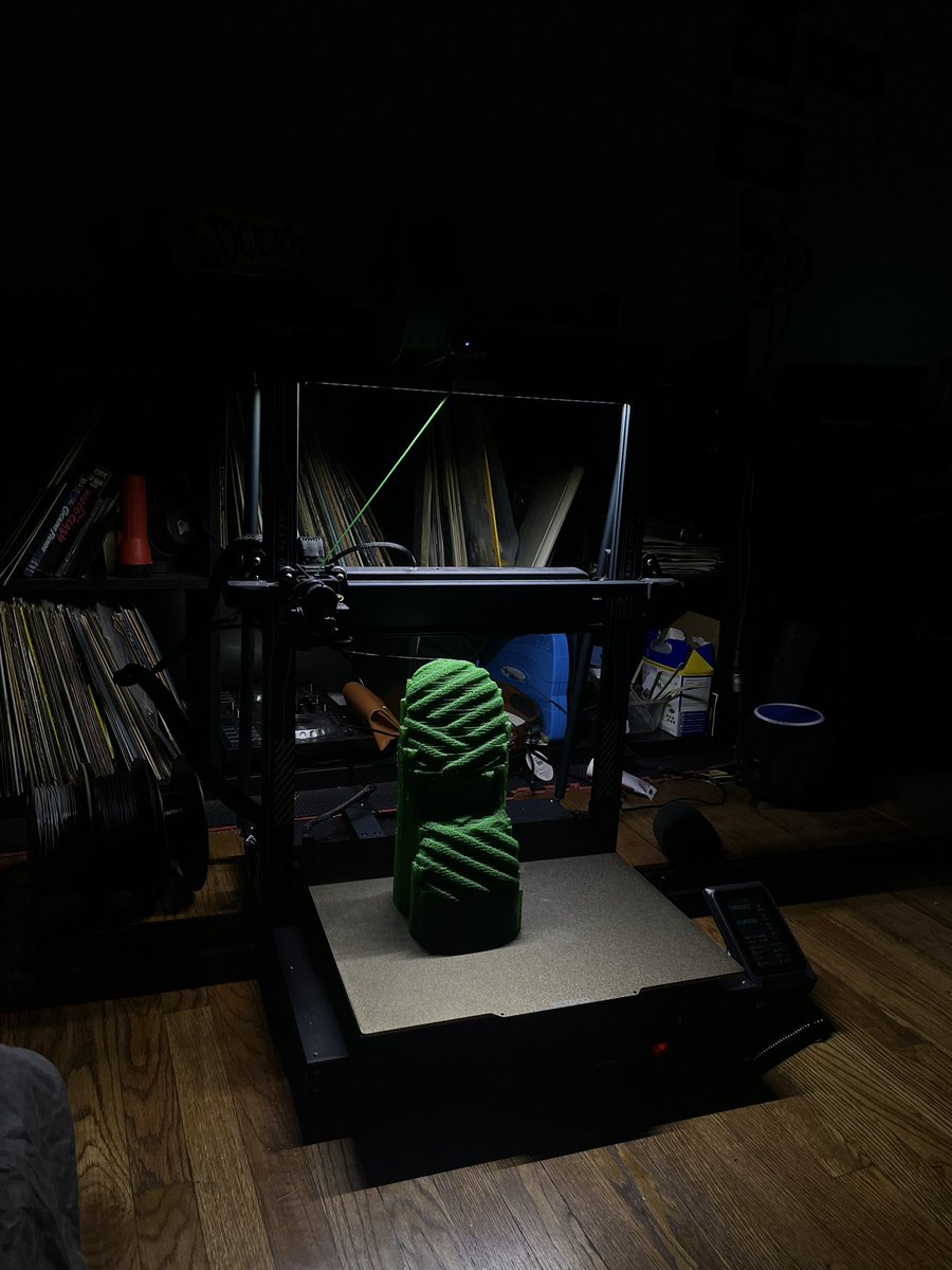 GRAYFACE tweet media