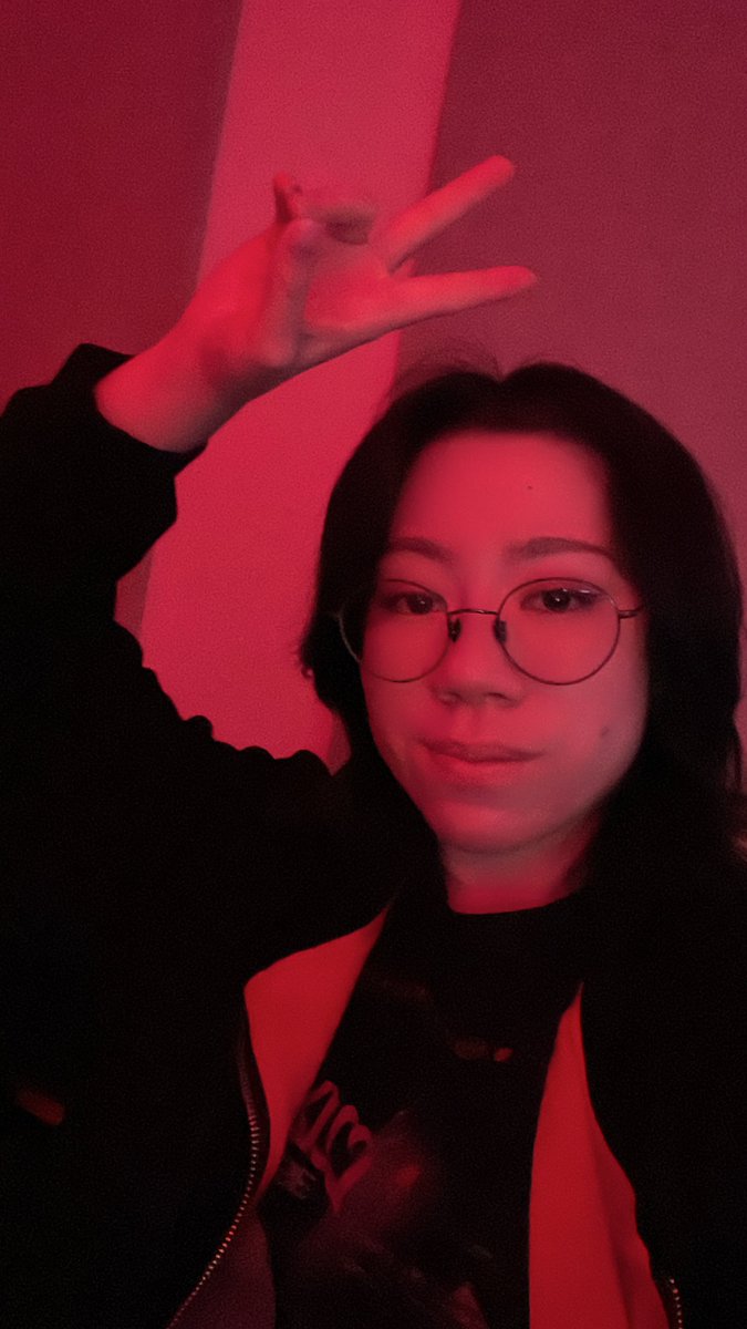 yooo pre-save my next song distrokid.com/hyperfollow/de…