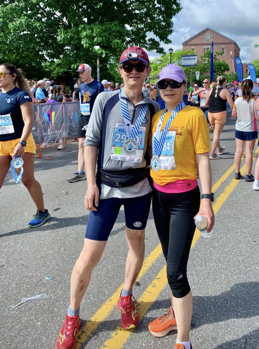 lingbird0's tweet photo. Our 15th half marathon at Portland, Maine🏃‍♂️🏃‍♀️
.
.
.
#halfmarathoner #halfmarathonrunner #runnerlife #runninglover #runninglovers #runmotivation #keeprunning #happyrun #happyrunners https://t.co/uADC3lzWnb