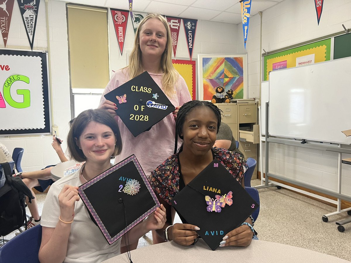 Verna Tersol tweet media